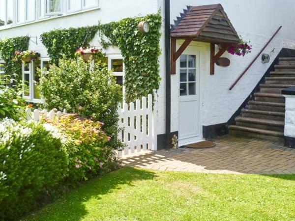 Severn Bank Lodge Shrawley Exterior photo
