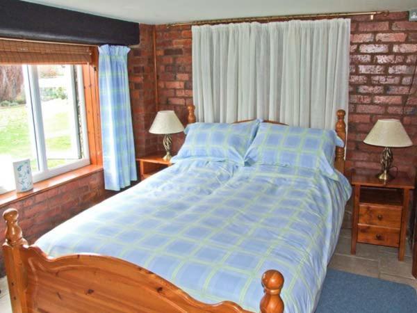 Severn Bank Lodge Shrawley Exterior photo